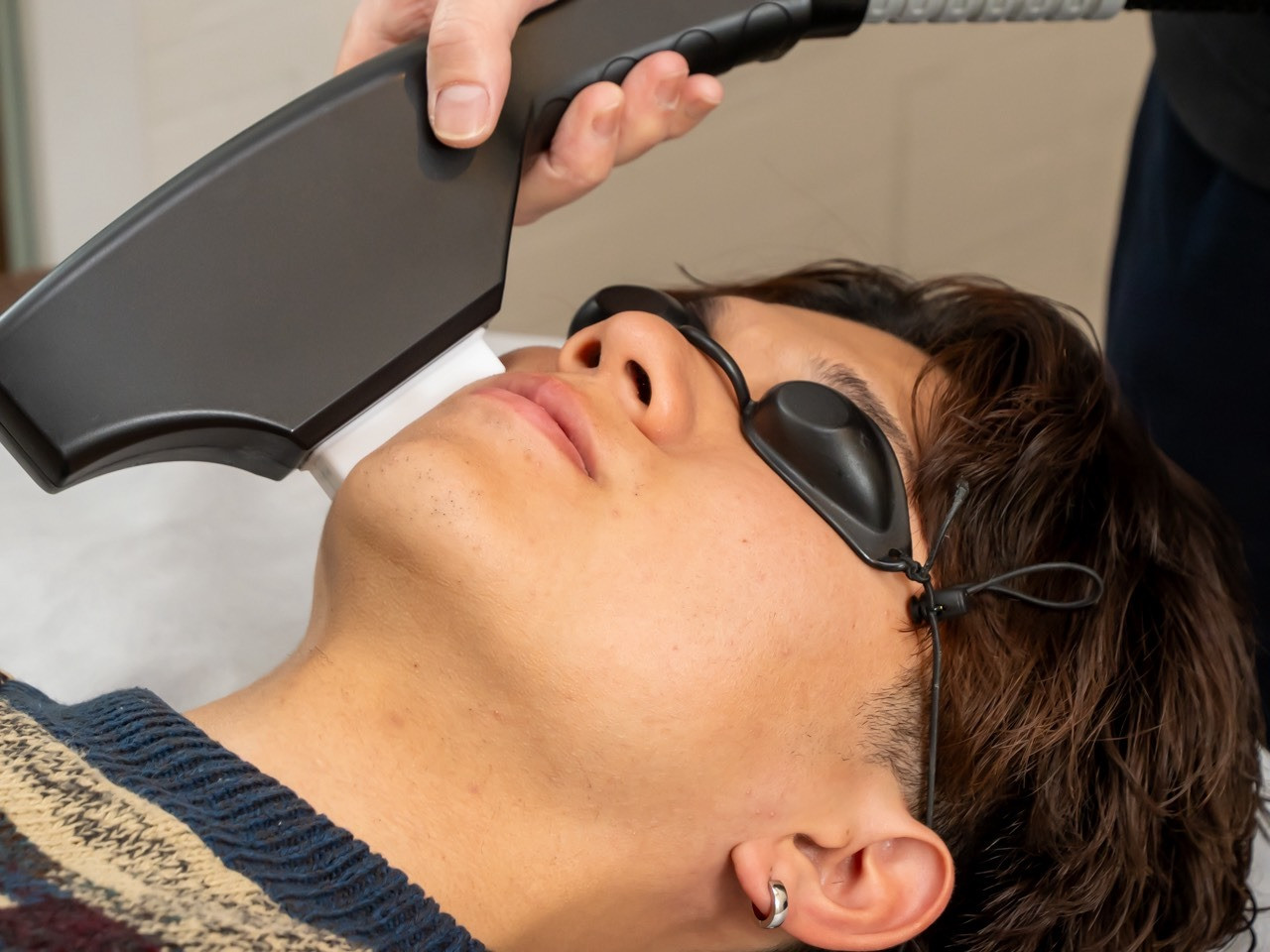 香芝市・奈良県で福利厚生にメンズ脱毛を導入する企業が増えています｜メリットと導入方法